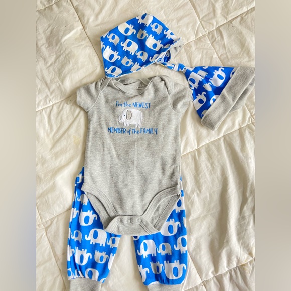 Baby essentials outfit 9Months - Picture 5 of 5